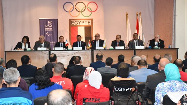 اشرف صبحي وزير الشباب