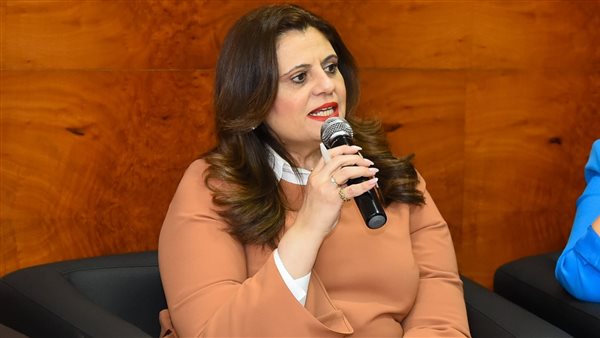  سها جندي وزيرة الهجرة