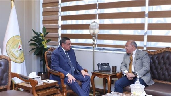 وزير التنمية المحلية