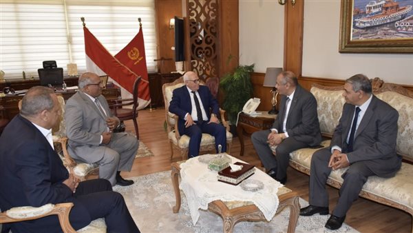 صورة من اللقاء