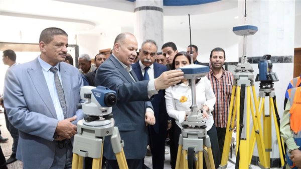 محافظ أسيوط