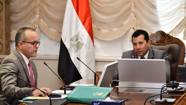 اشرف صبحي وزير الشباب