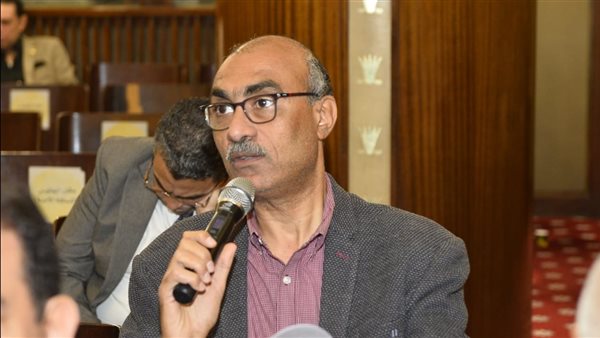 إيهاب منصور 