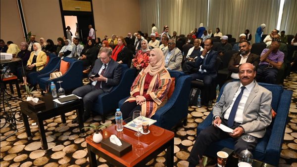 جانب من الحوار 