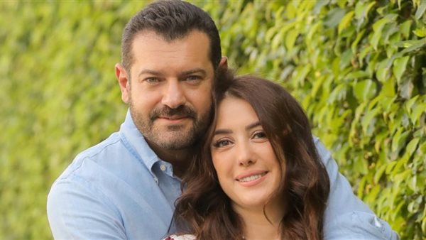 عمرو يوسف وكنده علوش