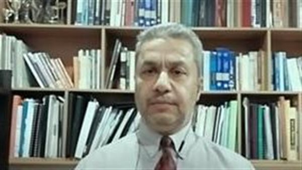 الدكتور عبد اللطيف