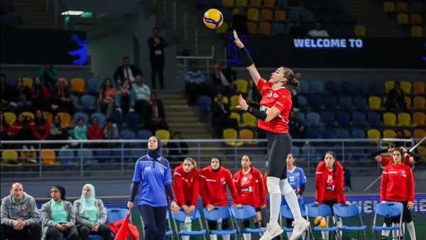 سيدات طائرة الأهلي