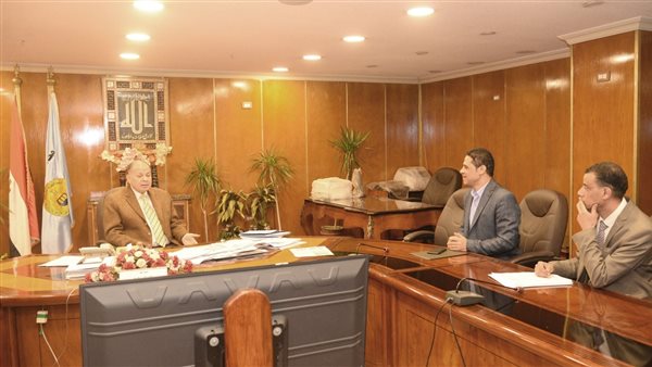 خلال إجتماع اليوم