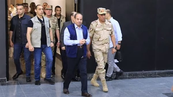 جانب من جولة الرئيس