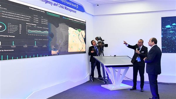  السيسي يشهد افتتاح