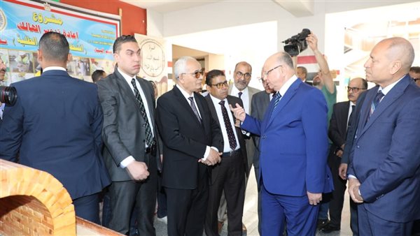 افتتاح معرض التعليم