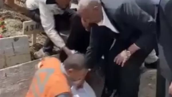  البرهان يودع جثمان