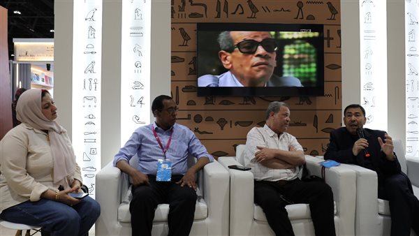 معرض أبو ظبي الثالث