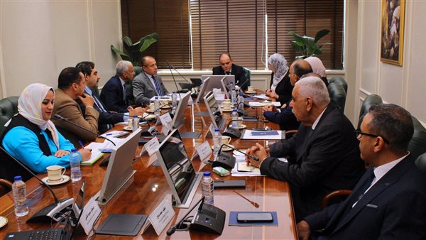 وزير التجارة والصناعة