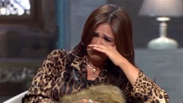 ياسمين عبد العزيز