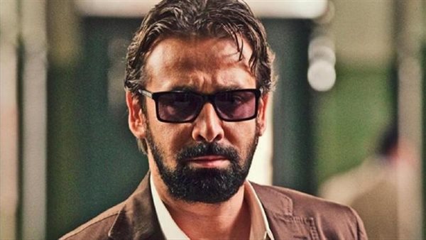 كريم عبد العزيز 