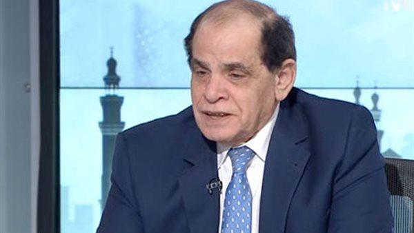 الدكتور صلاح فوزي،