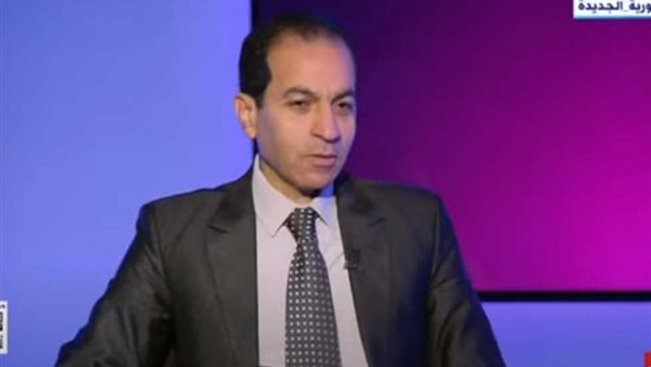 هشام إبراهيم أستاذ