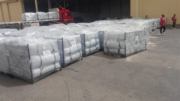  مساعدات إغاثية لسكان