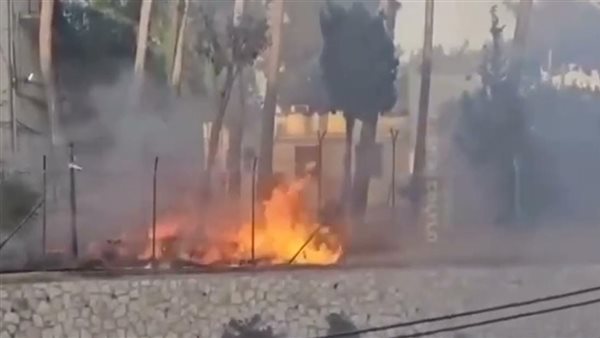 مستوطنون يشعلون النار