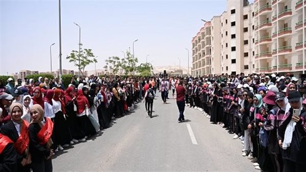 الوزير اشرف صبحي