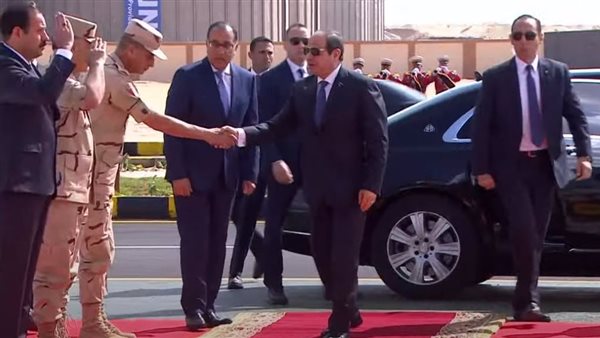 وصول الرئيس عبدالفتاح