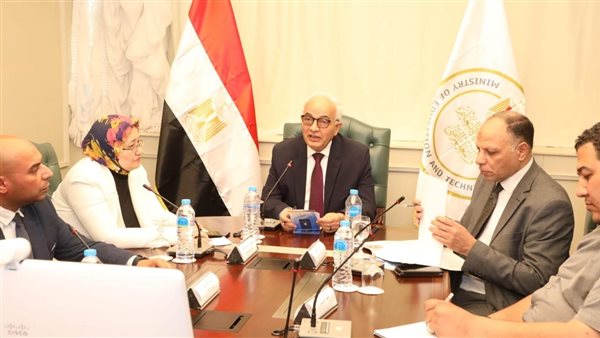 وزير التربية والتعليم