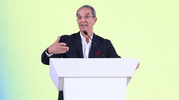 وزير الاتصالات 