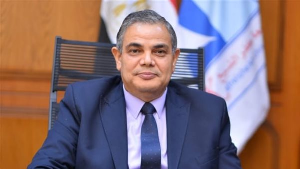  الدكتور عبد الرازق