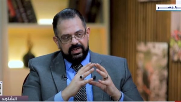 الدكتور أحمد لاشين،