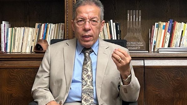 نقيب الأطباء 