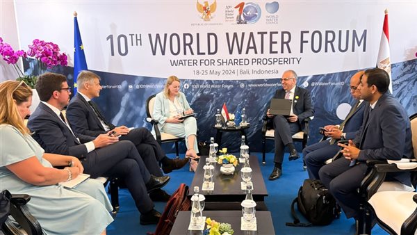 وزير الموارد المائية