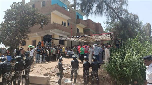 حادث غرق ميكروباص