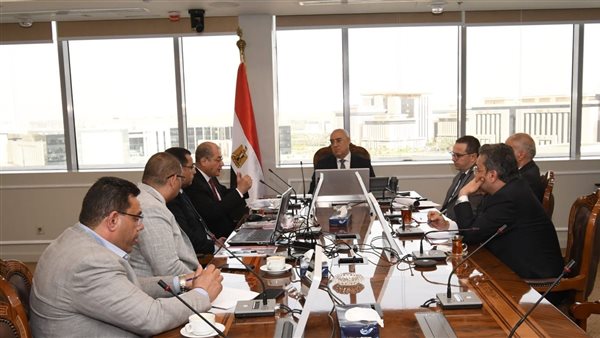 عاصم الجزار يتابع