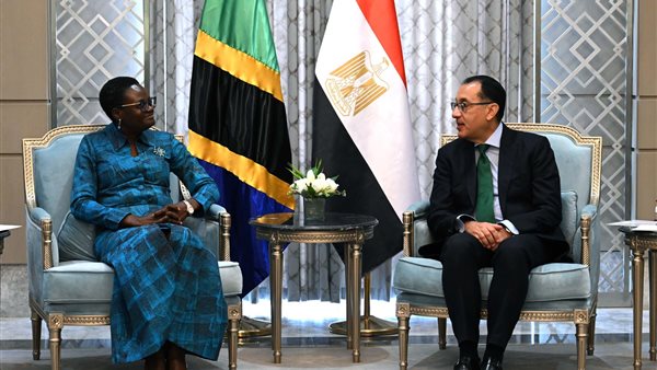 رئيس الوزراء يستقبل