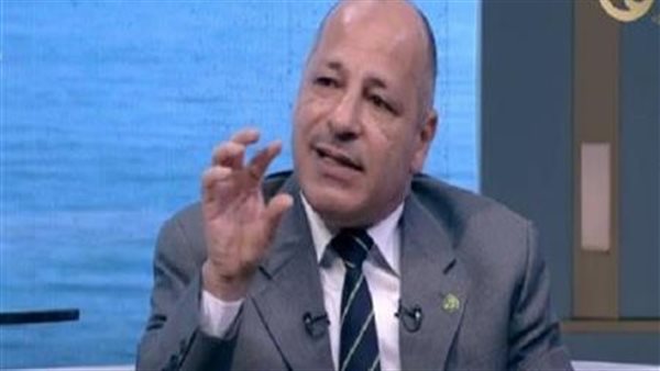 عادل العمدة