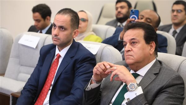 الجلسة الأولى من