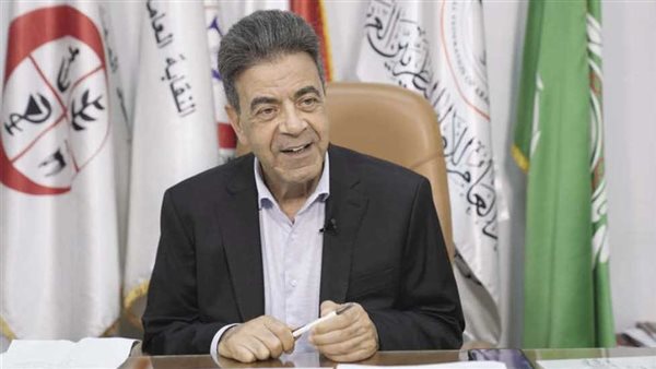 نقيب الأطباء البيطرين