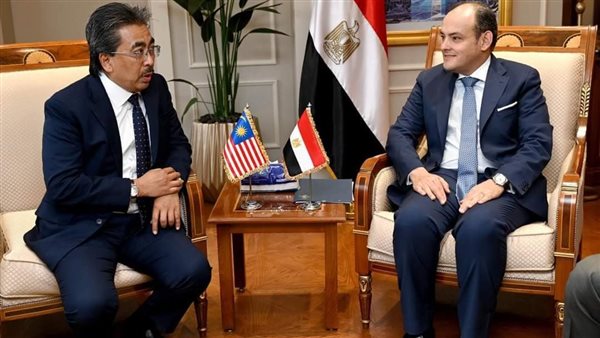 وزير التجارة