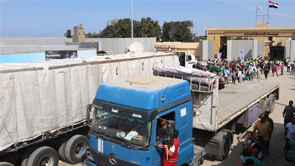 المساعدات الانسانية