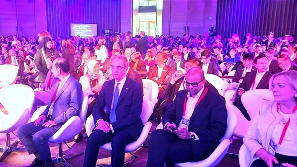 وزير الاتصالات