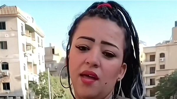  البلوجر سمية نستون