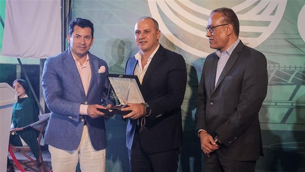 وزير الرياضة