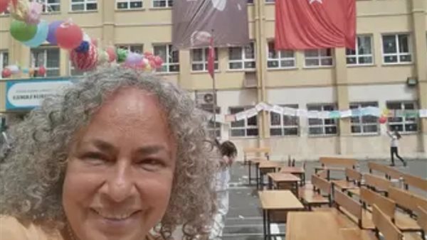 الطبيبة المصرية نهى