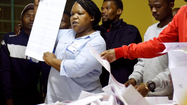 جنوب أفريقيا 