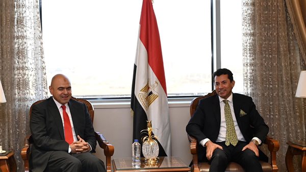 وزير الرياضة 