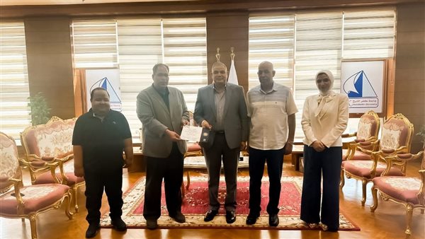 رئيس جامعة كفر الشيخ