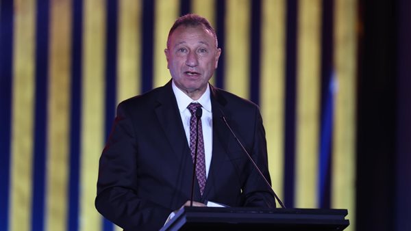 الكابتن محمود الخطيب