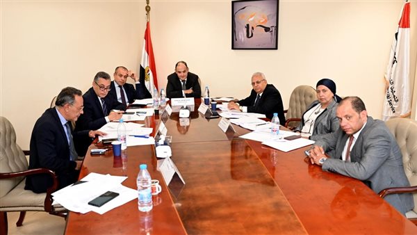  لجنة الاختبارات