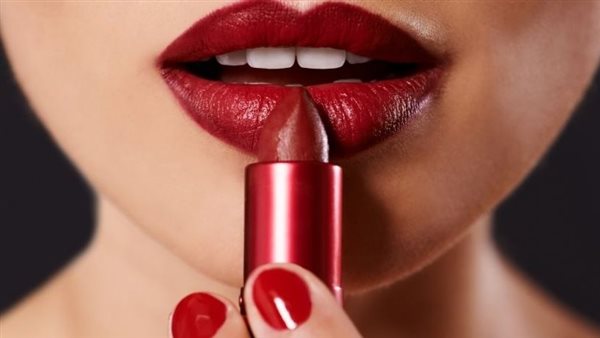 احمر الشفاه